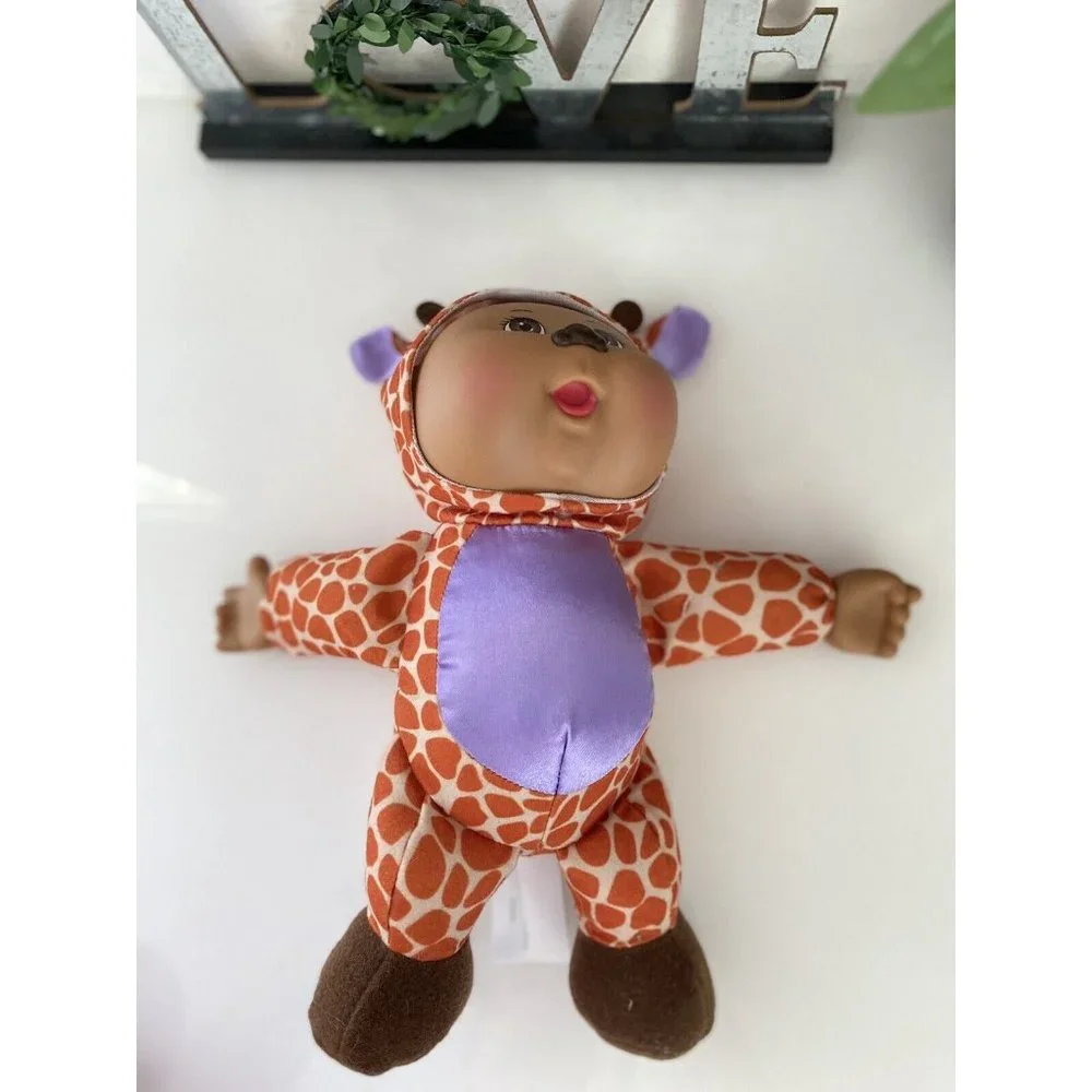 Cabbage Patch Kids Collectible Cutie 11